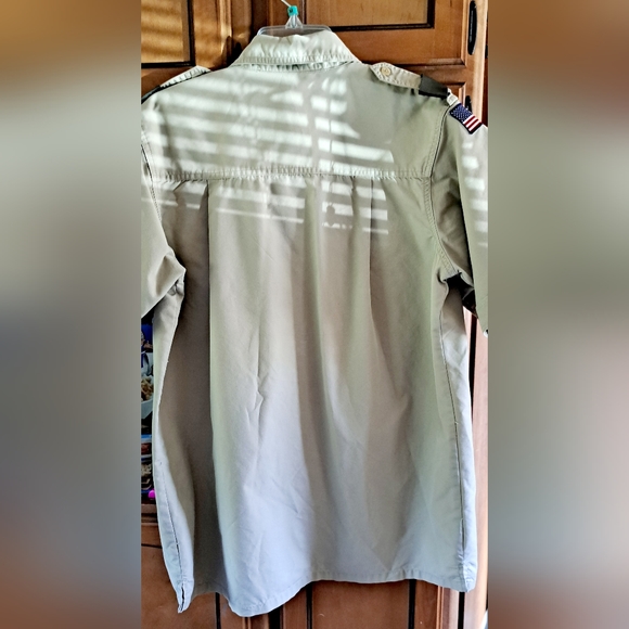 Boy Scouts Top Adult Med American Flag Patch Khaki Short Slv Button Front "Read" - Picture 6 of 11